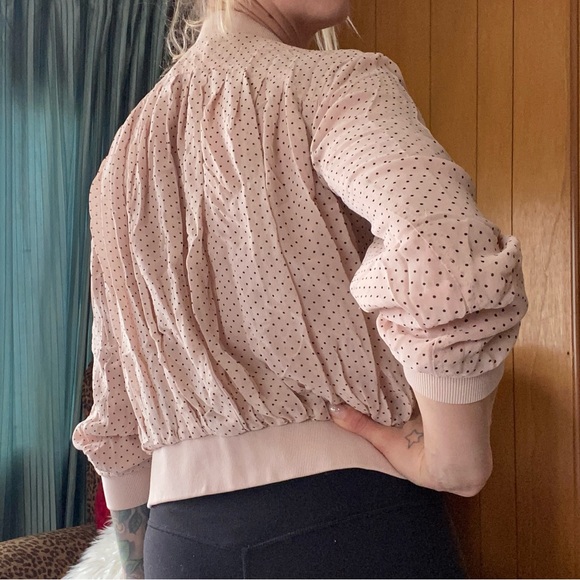 Club Monaco lightweight pink patterned lightweight jacket with pockets - Picture 4 of 5